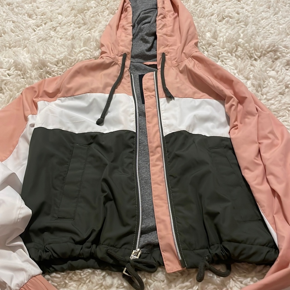 windbreaker